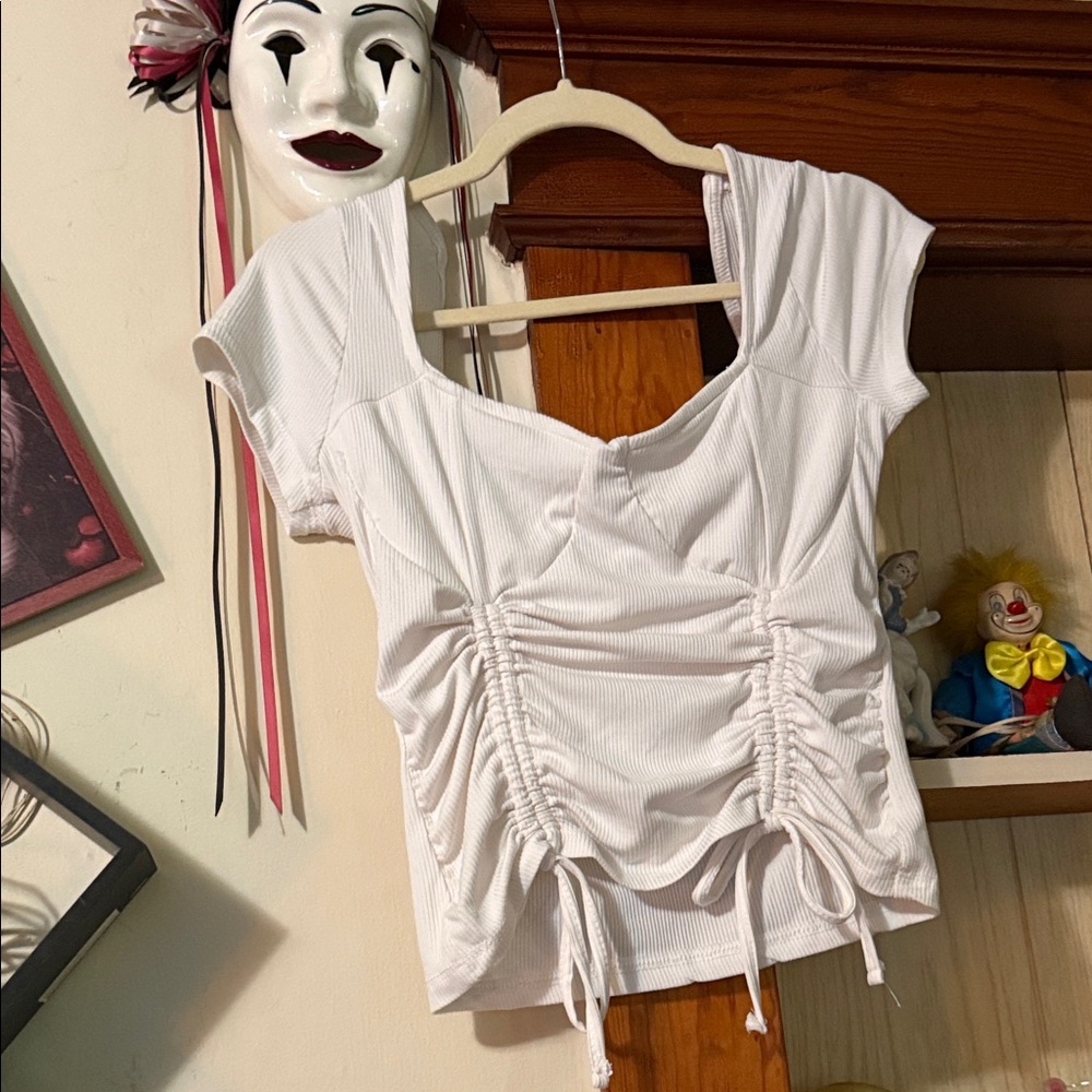 Rue21 White Ruched Blouse